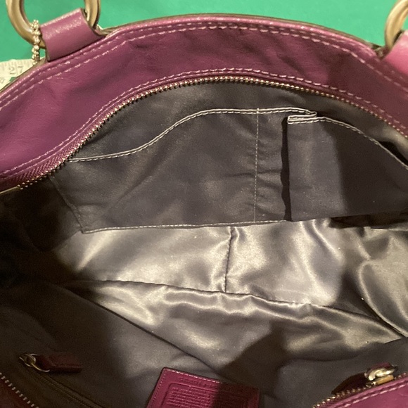 Coach purse - Picture 5 of 6